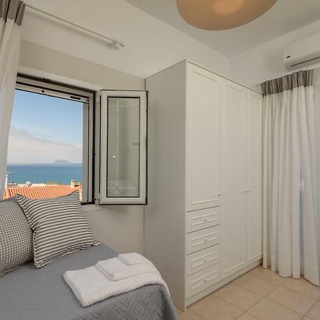 Full View In A Luxury House Villa Kalamaki  Exterior photo