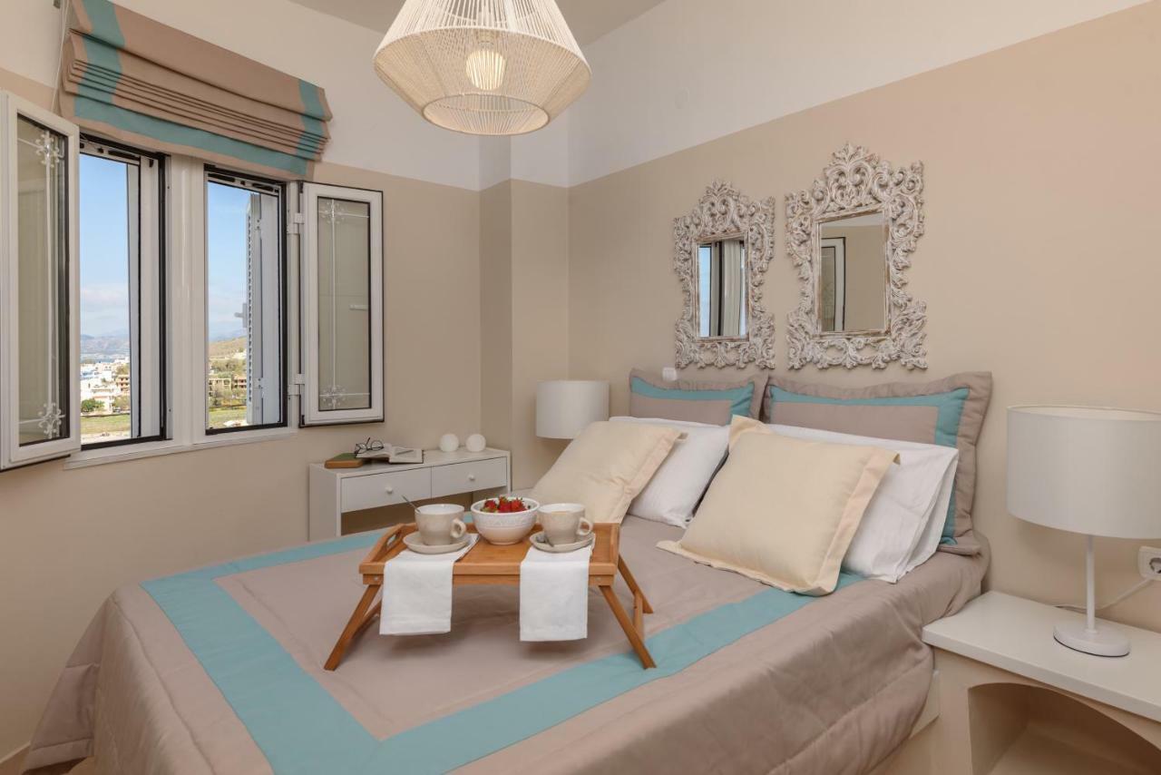 Full View In A Luxury House Villa Kalamaki  Exterior photo