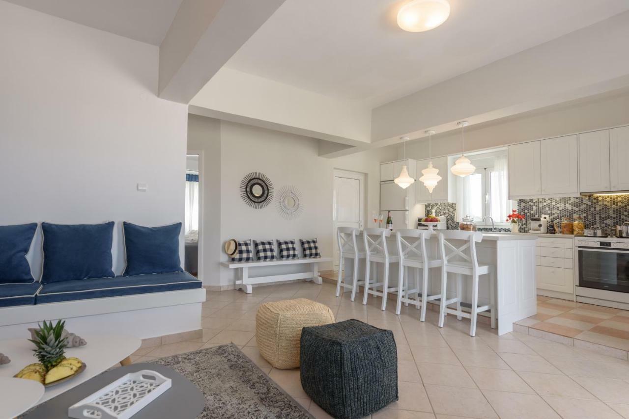 Full View In A Luxury House Villa Kalamaki  Exterior photo