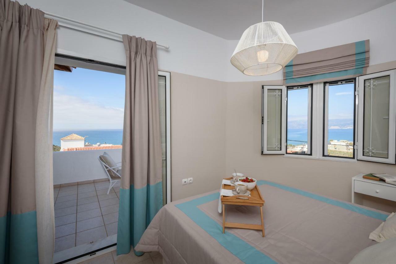 Full View In A Luxury House Villa Kalamaki  Exterior photo